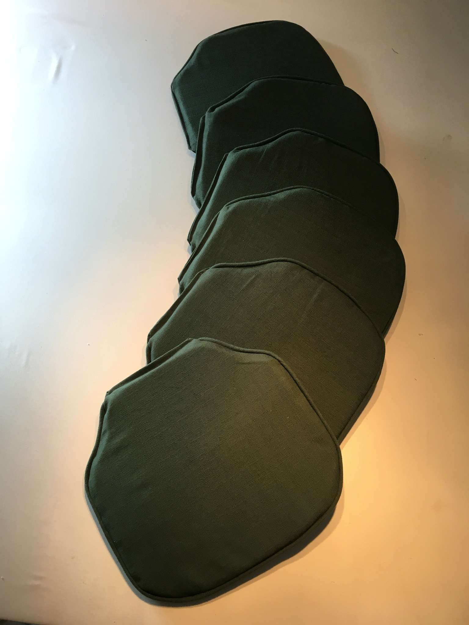 Piped cushions